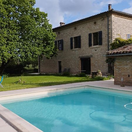 Domaine Les Garrigues Bed and Breakfast Puygaillard-de-Quercy Exteriör bild